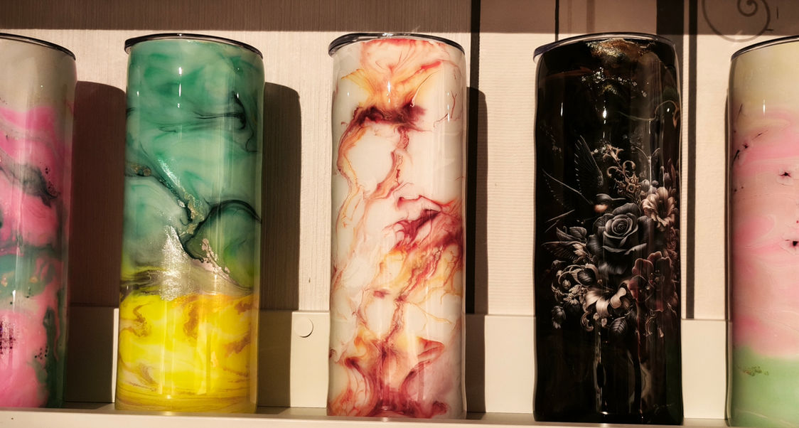 ✨ Live aus der Kreativscheune: Harz-Zauber & Becher-Plausch 🎨